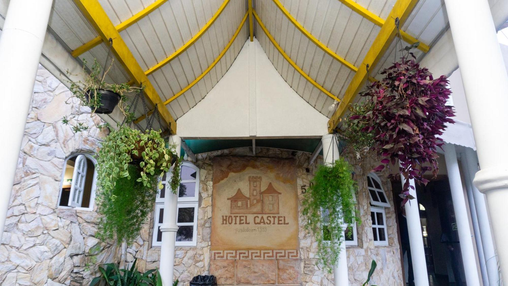 Canoas Hotel Castel Exteriör bild